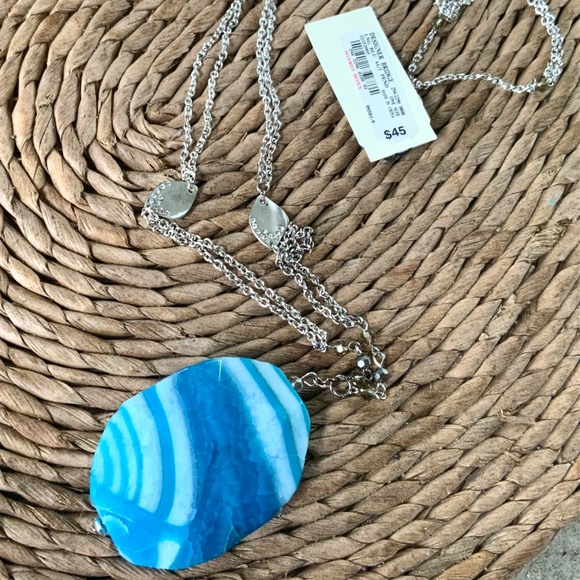 Blue Agate STONE PENDANT NECKLACE - NWT $45 TURQUOISE /Long Silver Tone Chain - Picture 3 of 12